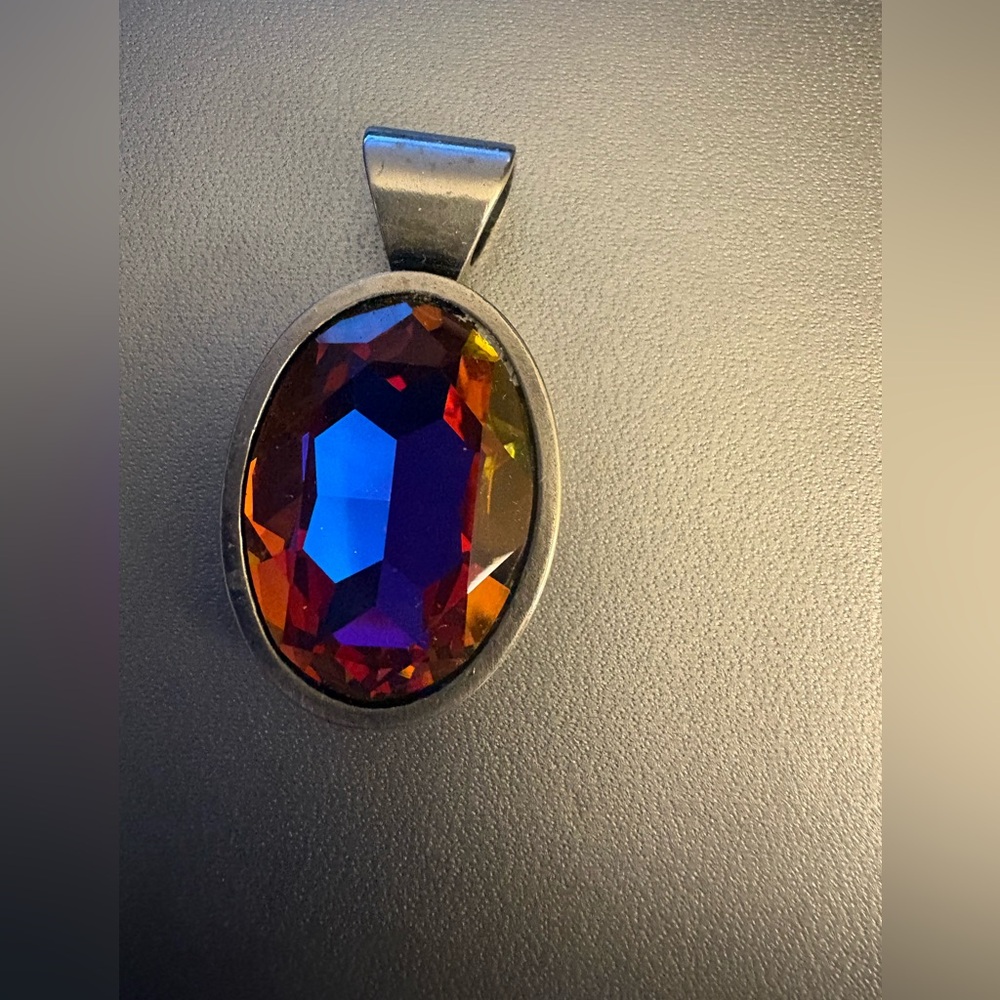 Myka Multicolor Pendant